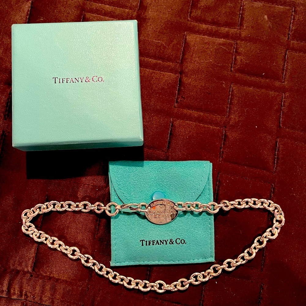 Tiffany & Co. Return to Tiffany Oval Tag Choker Necklace Silver